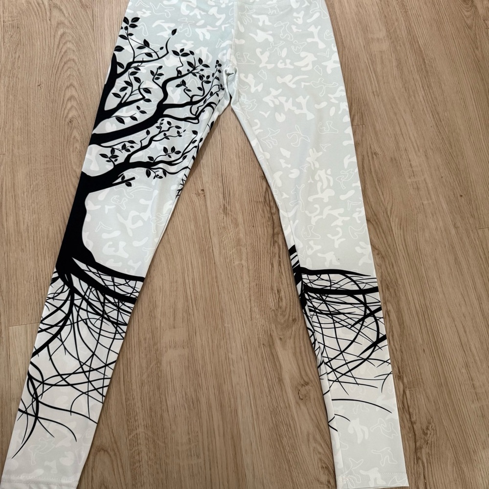 Artistic Tree Print Leggings